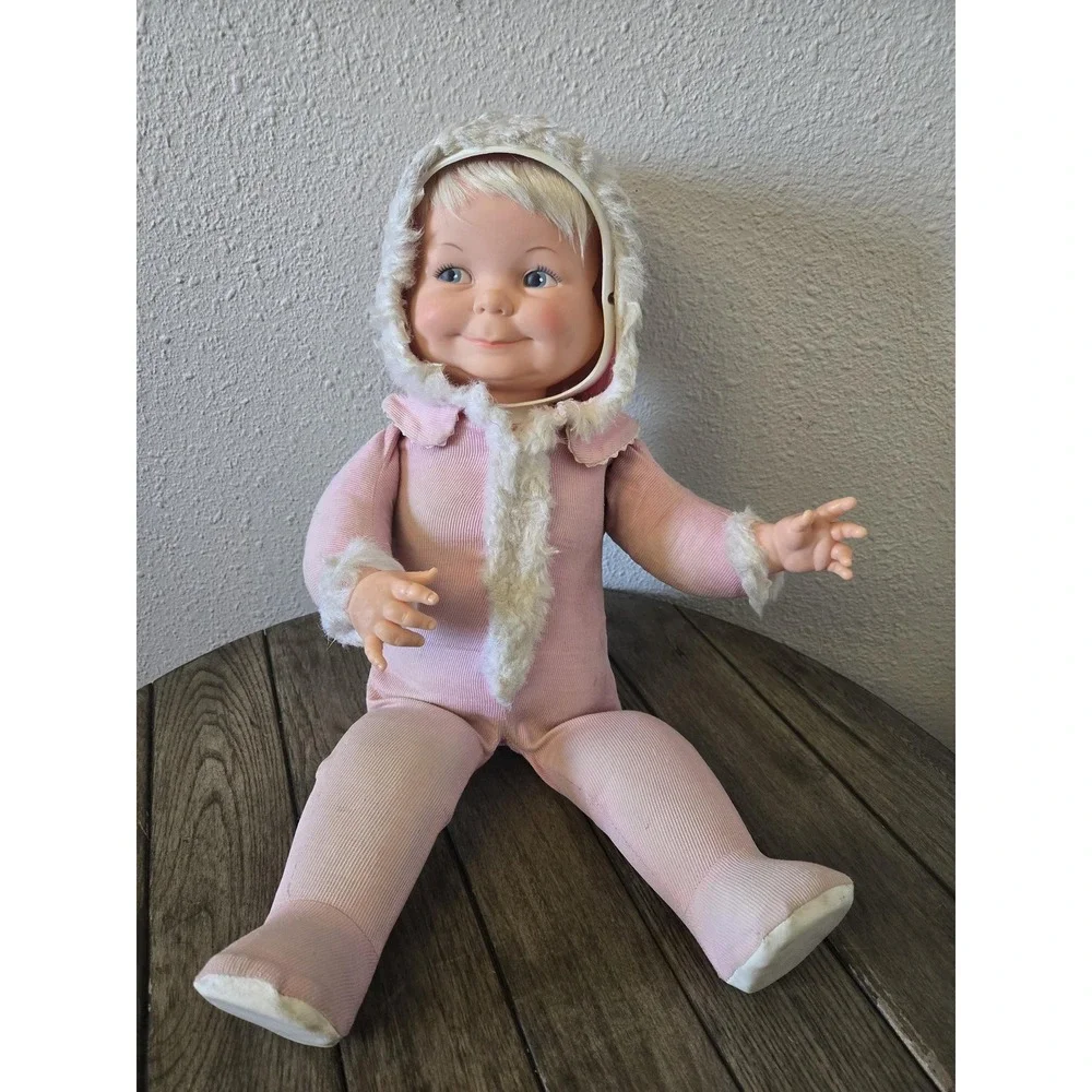Vintage 1968 Ideal Toy Little Lost Baby 22